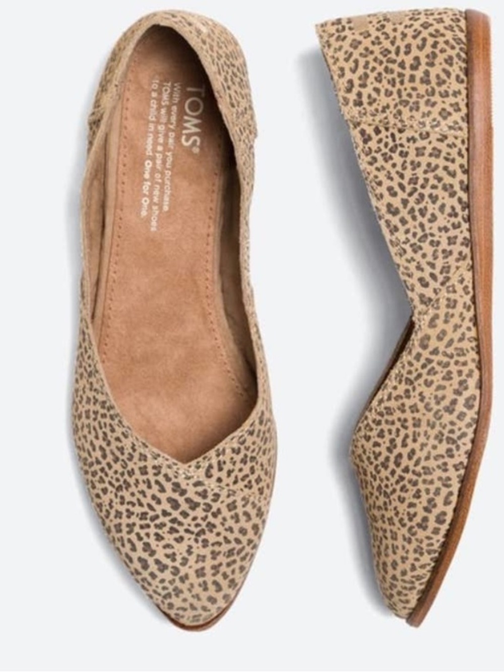 Tom’s tan brown cheetah print pointed toe flat shoes size 9